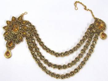 Gold cubic zirconia maang tikka 1