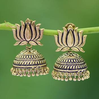 Gold jhumkas 1
