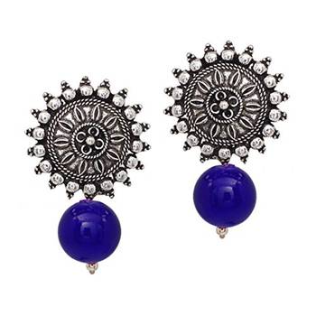 Gold studs 1