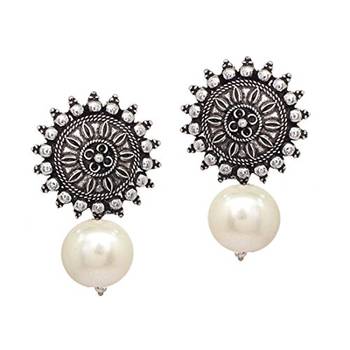 Gold studs 1
