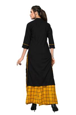 Black embroidered rayon kurta sets 2