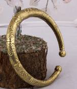 Well Formed Gold Plated Traditional Free Size Kada For Women & Girls