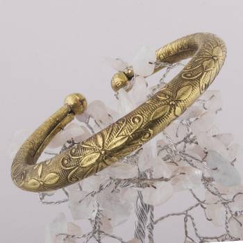 Well Formed Gold Plated Traditional Free Size Kada For Women & Girls 2