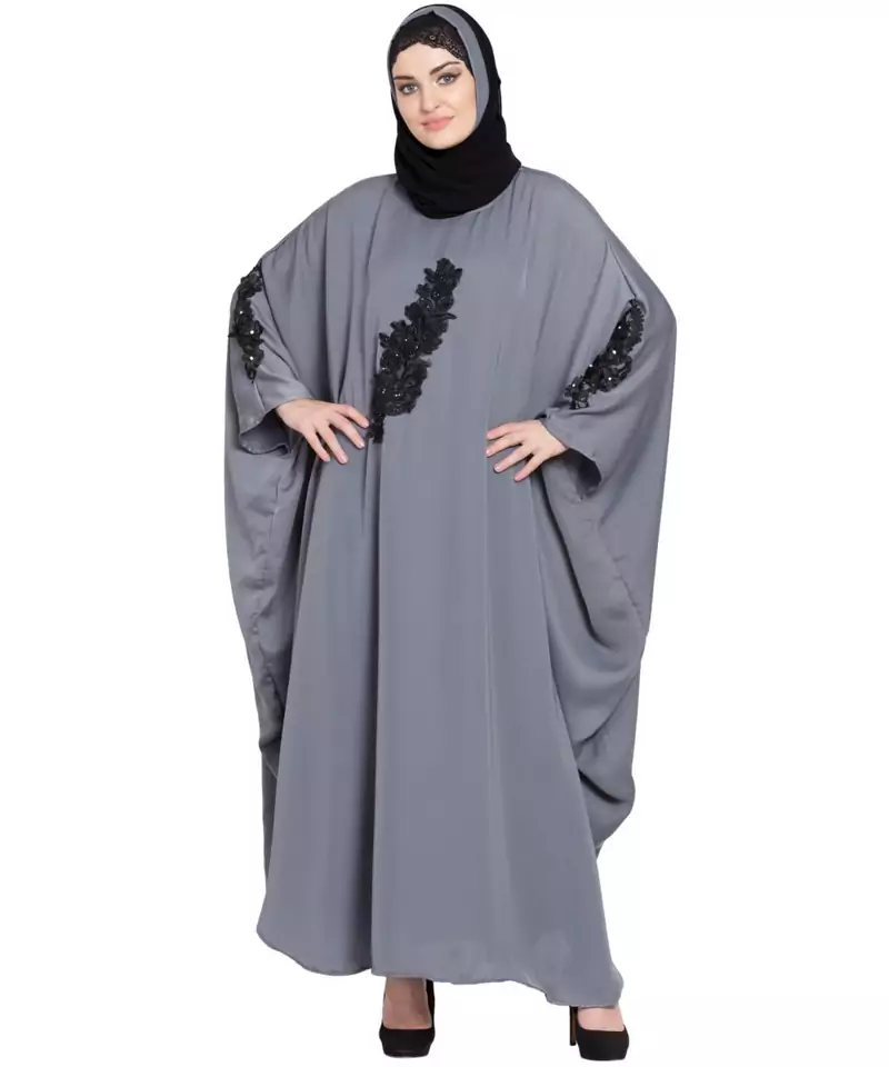 Nazneen Embellished Patch Nida Kaftan