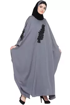 Nazneen Embellished Patch Nida Kaftan