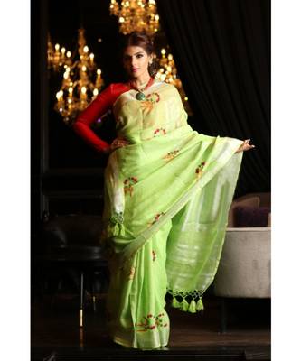 Green Shade Handwoven Linen Hand Embroidered Saree 3