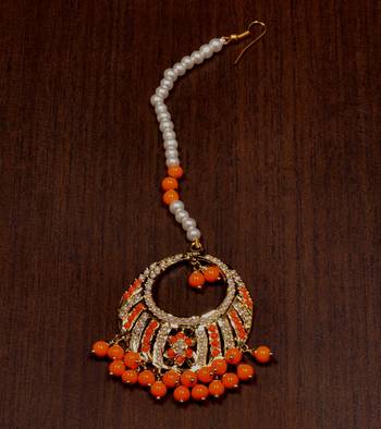 Gold Plated Orange Beads Embellished Jadau Maang Tikka 1