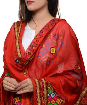 Women's Pure Cotton Real Mirrorwork & Hand Embroidery Dupatta (Kutchi Trikon) Red - TKN03 3