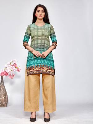 Green printed crepe kurti 1