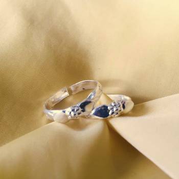 Silver toe rings 2