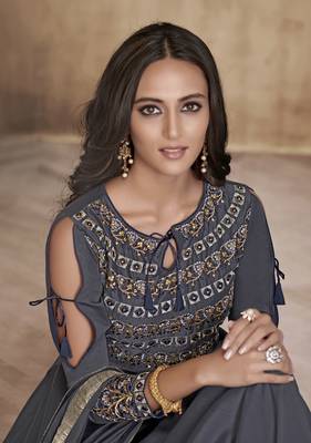 Grey embroidered silk salwar with dupatta 2
