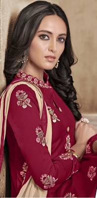 Dark-red embroidered silk salwar with dupatta 2