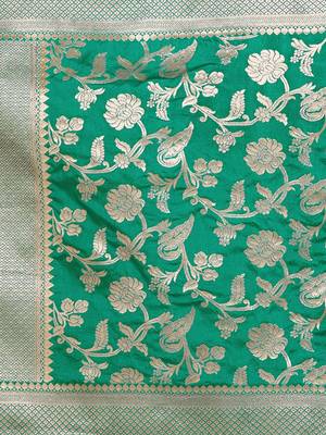Green woven Art silk Dupatta 5