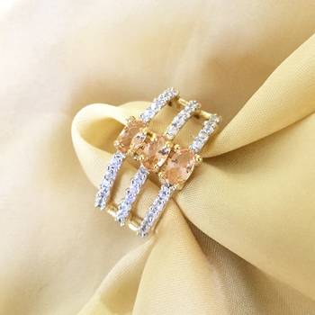 Yellow rings 1