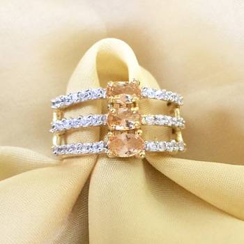 Yellow rings 4