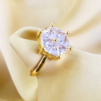 White rings 3