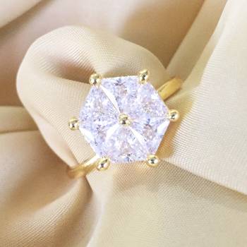 White rings 1