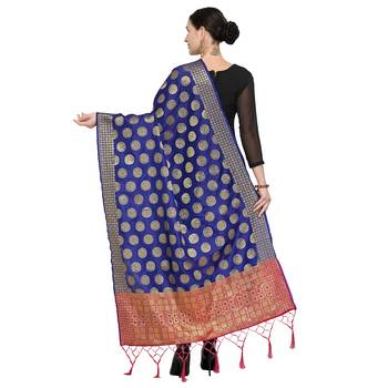 Nvay Blue Woven Banarasi Silk Dupatta For Women 2