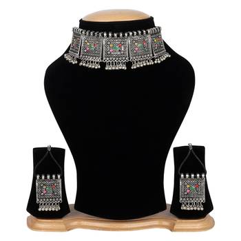 Silver necklace-sets 2