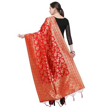 Red Woven Banarasi Silk Dupatta For Women 2
