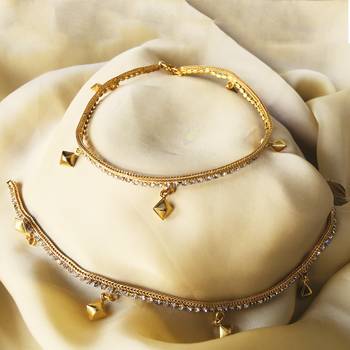 Gold anklets 1