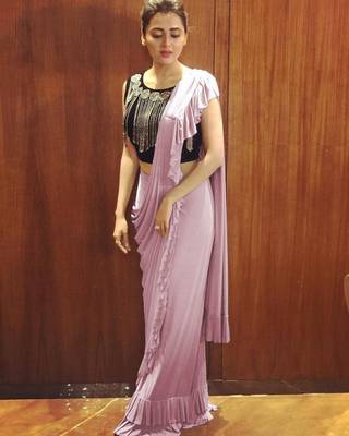 Light pink plain georgette saree with blouse 1