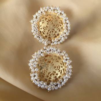 Gold earrings 2