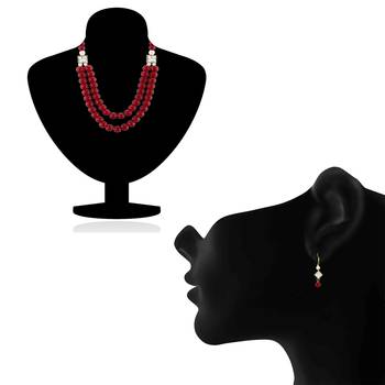 Red necklaces 2