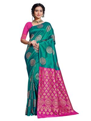 Green woven banarasi saree with blouse 1