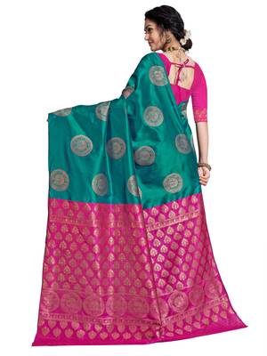 Green woven banarasi saree with blouse 4