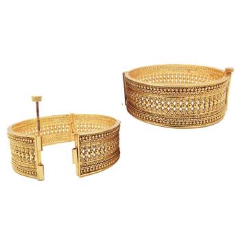 Gold bangles-and-bracelets 2