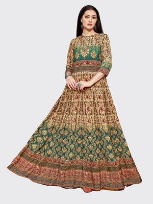 Green printed crepe kurti 1