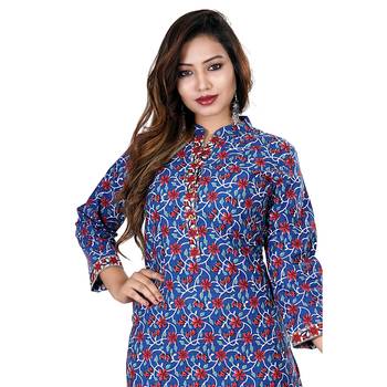 Blue printed cotton kurti 4