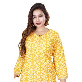 Yellow printed cotton kurti 4
