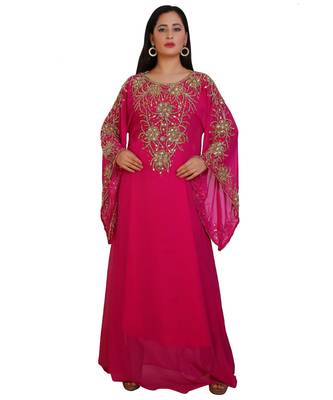 Pink Georgette Embroidered Zari Work Islamic-Kaftans 1
