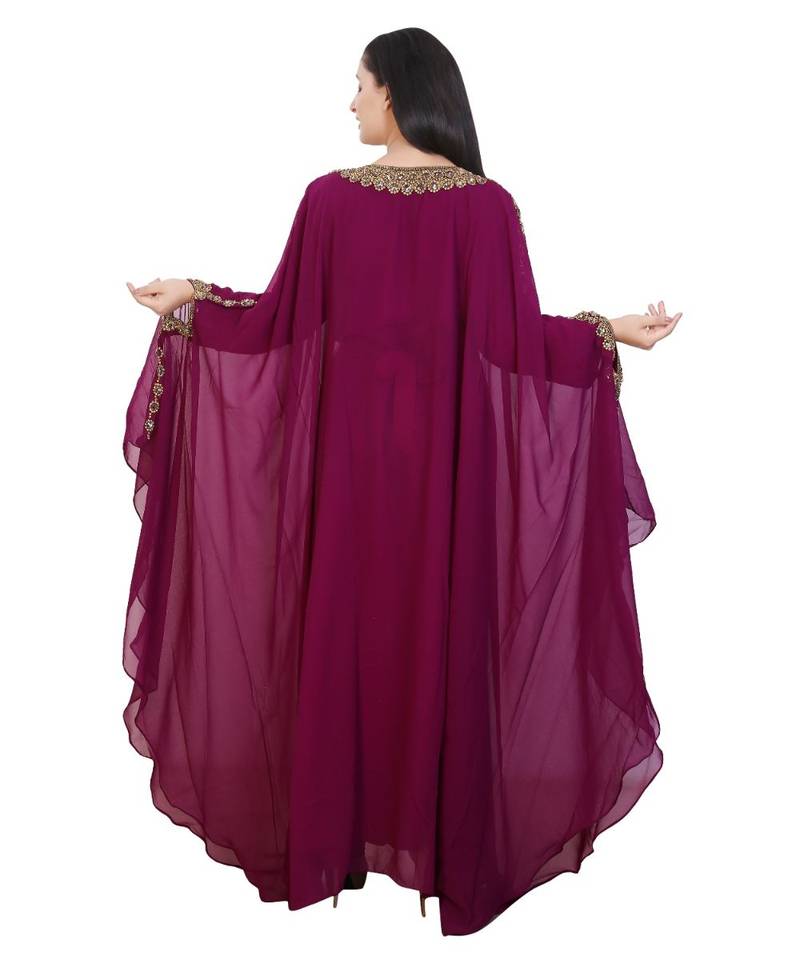 Magenta Georgette Embroidered Zari Work Islamic-Kaftans