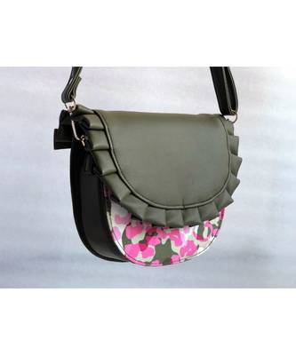 Camouflage Sling 2