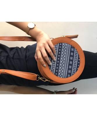 Circular Bag 2