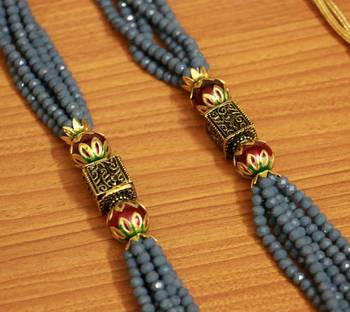 Grey Antique Look Necklace 2