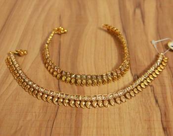 White Zircon       Anklets 1