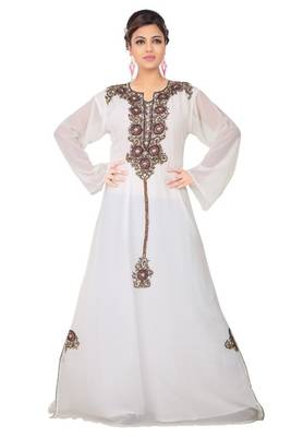 White embroidered georgette islamic-kaftans 9