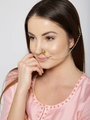 Gold nose-ring 1