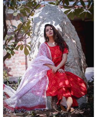 Bandhej suit set 1