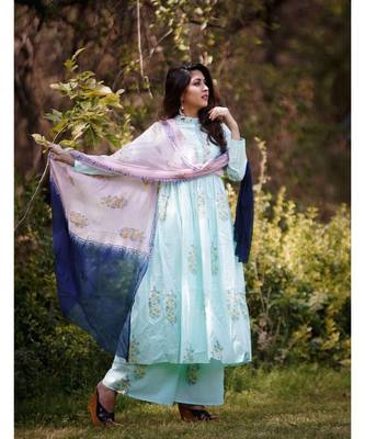 Blue block printed suit set 3