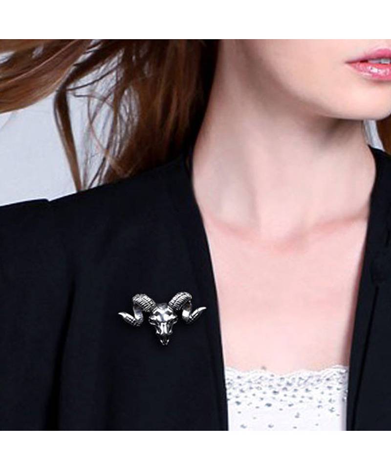 Ferosh Sheep's Head Brooch