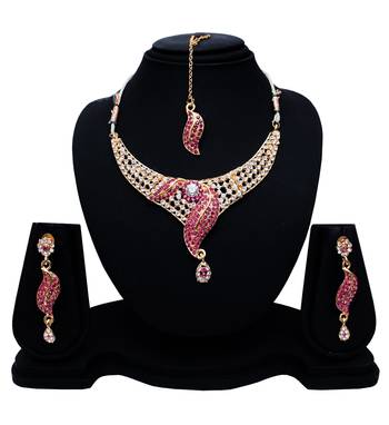 Pink Necklaces 1