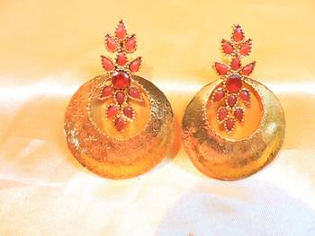 Gold Agate Danglers Drops 1