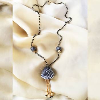 Gold mangalsutra 1