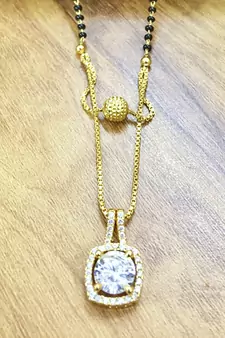 Gold mangalsutra
