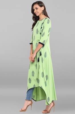 Janasya Green printed crepe kurti 3